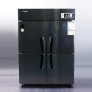 4 Door Refrigerator / 산업용 냉장 - 냉동고